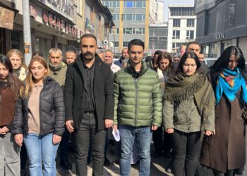 ‘Heya berpirsyar bên darizandin dê têkoşîna me bidome’