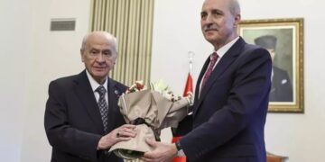 Numan Kurtulmuş serdana partiyan dike: Pêşî serdana Bahçelî kir