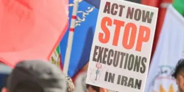Rejîma Îranê di mehekê de zêdeyî 350 kes darve kir!