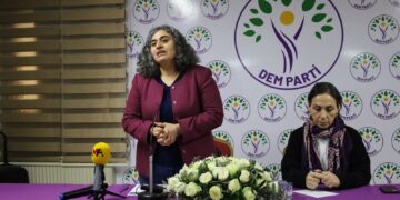 Sebahat Tûncel: Li Rojhilata Navîn kî birêxistinkirî be ew serdikeve