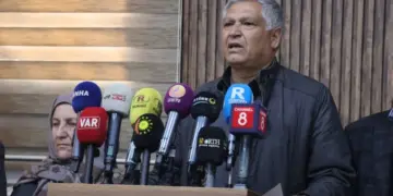 Kobanî ra vengdayîşê wedaritena dorpêçî
