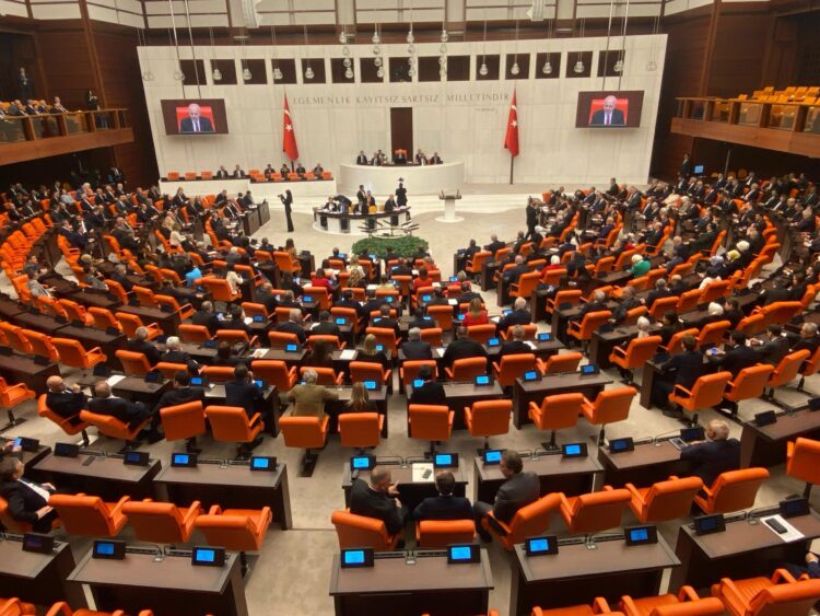 TBMM Genel Kurulu, gündemindeki konuları görüşmek üzere Meclis Başkanvekili Tekin Bingöl başkanlığında toplandı. (Arşiv) Fotoğraf: Ankara, (DHA)