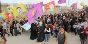 Şarê Şingal û Mexmûrî: Rojavayî yewbîyayîşo netew avan kerd
