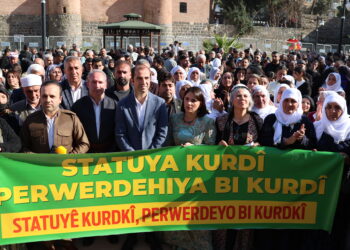 Banga Kurdan: Bila Kurdî bibe zimanê fermî û perwerdehiyê
