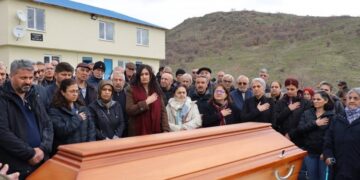 Bavê Fatma Adir li Dêrsîmê hat definkirin