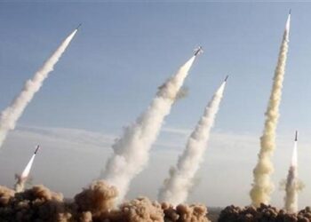 Îranê bi moşek û dronan êrişî başurê Kurdistanê û Kuweytê kir