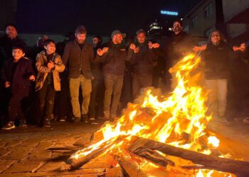 Li 5 navçeyên Stenbolê Newroz hate pîrozkirin