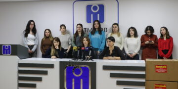 ‘Em bi hêza xwe ya rêxistinkirî piştgiriyê didin kampanyaya Rojava’