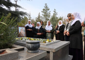 Dayika Aştiyê Sakîne Arat hat bibîranîn: Pêşenga me bû