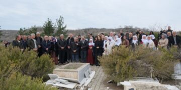 Serdana goristanan: Em ê li pey rêça wan bin
