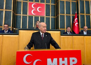 Devlet Bahçelî: Divê qanûnên pêwîst demildest bên amadekirin