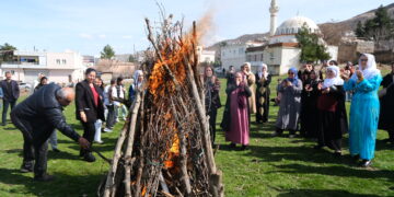 ‘Newroz ji ber serîrakirina li dijî Dehaqan rojeke pîroz e’