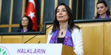 Hatîmogullarî: Ne rejîmê mollayan ne zî hêzê hegemonî; çareserî Komara Demokratîke ya