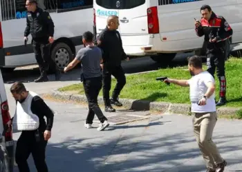 Li dijî Balyozxaneya Îsraîlê êrîş: kesek hat kuştin