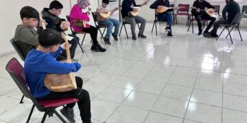 Şaredariya Peyasê bi rêya hunerê ciwanan tîne cem hev