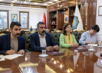 Di navbera Amed û Yattayê de protokola bajarên xwîşk-bira hat îmzekirin