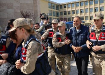 Lêpirsîna Gulistan Doku: 7 kes anîn edliyeyê