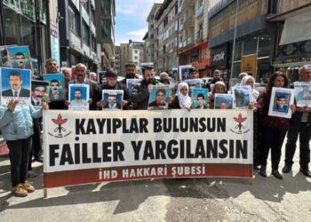 Li çar bajaran aqûbeta Erden, Keremoglû û Ekîncî pirsîn