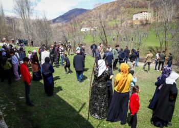 Welatê 8 salî ku di çem de winda bû sê roj in nehatiye dîtin