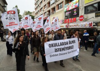 Xwendekarên Lîseyê: Bila Yusuf Tekîn demildest îstifa bike!
