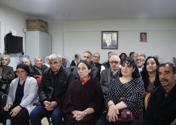 Li Îzmîrê rojbûna Rêberê Gelê Kurd Abdullah Ocalan hat pîrozkirin