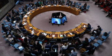 NY: Tevgerên leşkerî yên cîranan li Suriyeyê aramiyê têk dibin