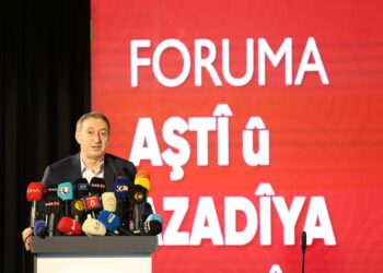Forûma Aştî û Azadiya Civakî: Divê statuya Rêberê Gelê Kurd Abdullah Ocalan were dabînkirin