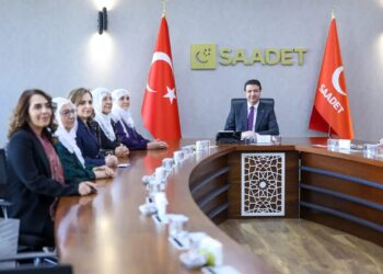 Heyeta Dayikên Aştiyê serdana Partiya Saadetê kirin