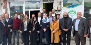 Înîsiyatifa Yekîtiya Demokratîk li Erziromê civînek li dar xist