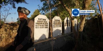 Komkujiyeke bikeser: Tevî sebîyê 8 rojî malbatek qetil kirin