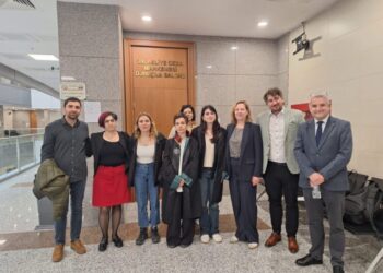 5 rojnamegerî ke vîrardişê Nazim û Cîhane ver ameyê muhakemekerdene, beraat bîyî