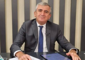 Şaredarê Akçokocayê ji peywirê hate dûrxistin