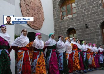 Çanda resen: Govenda Kurdî