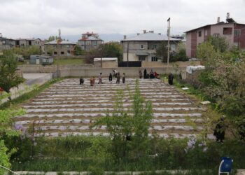Bi projeya ‘Bîstanên Komunên Jinan’ piştevaniyê xurtir dikin
