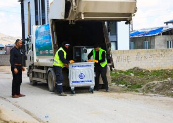Şaredarîya Rêya Armûşî 550 konteynerê çopî taxan de vila kerdê
