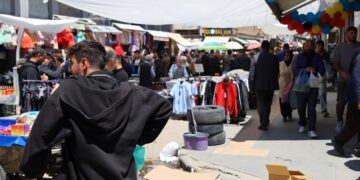‘Hukmatî komel perîşan kerdo, ma nêeşkenê çîyêk bigîrê’