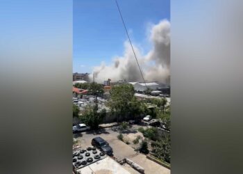 Îsraîlê fermandarê Hizbûllahê li Beyrûdê hedef girt