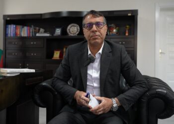 ‘Em di têkoşîna li dijî tiryakê de bi biryar in’