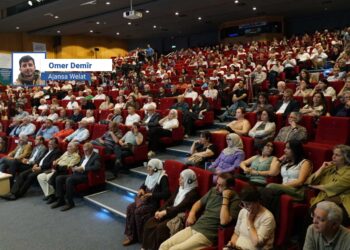 ‘Bi tenê siyasetê ev pirsgirêk çareser nabin’