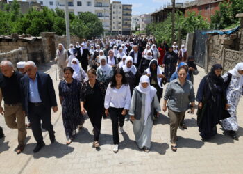 Bi girseyî serdana şîna Fermandarê YBŞê Emîn Kartal hate kirin
