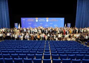 Konferansê Îdareyanê Herêmkîyan de qerarê muhîmî ameyî girewtene