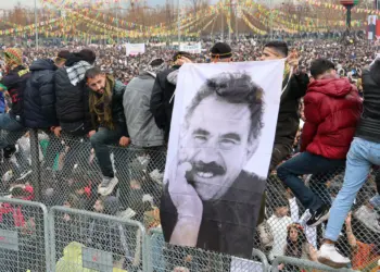 ‘Bêrê ma pîya tewrê mîtîngê azadîya Serekî û girewteyanê azadîye bibê’