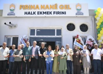 Bismîl de Fabrîkaya Nanê Şarî ame akerdene