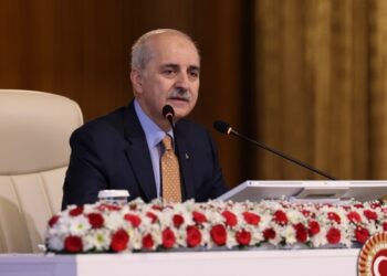 Numan Kurtulmuş: Divê li Meclîsê qanûn bên çêkirin