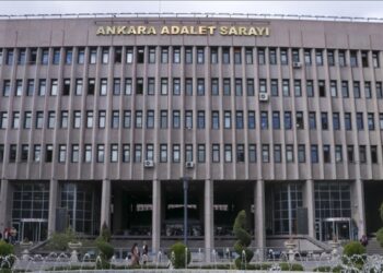 75 kes bi daxwaza girtinê sewqî edliyeyê kirin