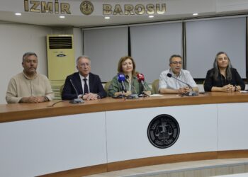 Hêzên Ked û Demokrasiyê: Baroya Îzmîrê ji ber parastina mafên girtiyan tê cezakirin