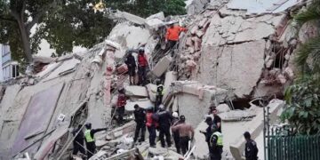 Erdlerzê Venezuela: 235 kesî merdê, 4 hezar û 300 kesî zî birîndar bîyê