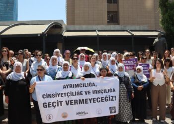 Jinan li Îzmîrê giliyê Rahmî Koç kir: Jinên Kurd kirdeya azadiyê ne