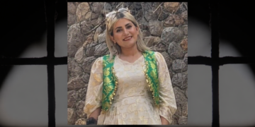 Hem ji bo xwe hem jî ji bo hevjîn û birayê xwe dest bi greva birçîbûnê kir