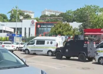 Li dijî Otokoç a girêdayî Holdîng Koç e êrîşeke çekdarî pêk hat